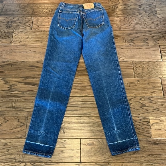 Levi’s Vintage 501 Size 7 - Picture 2 of 16